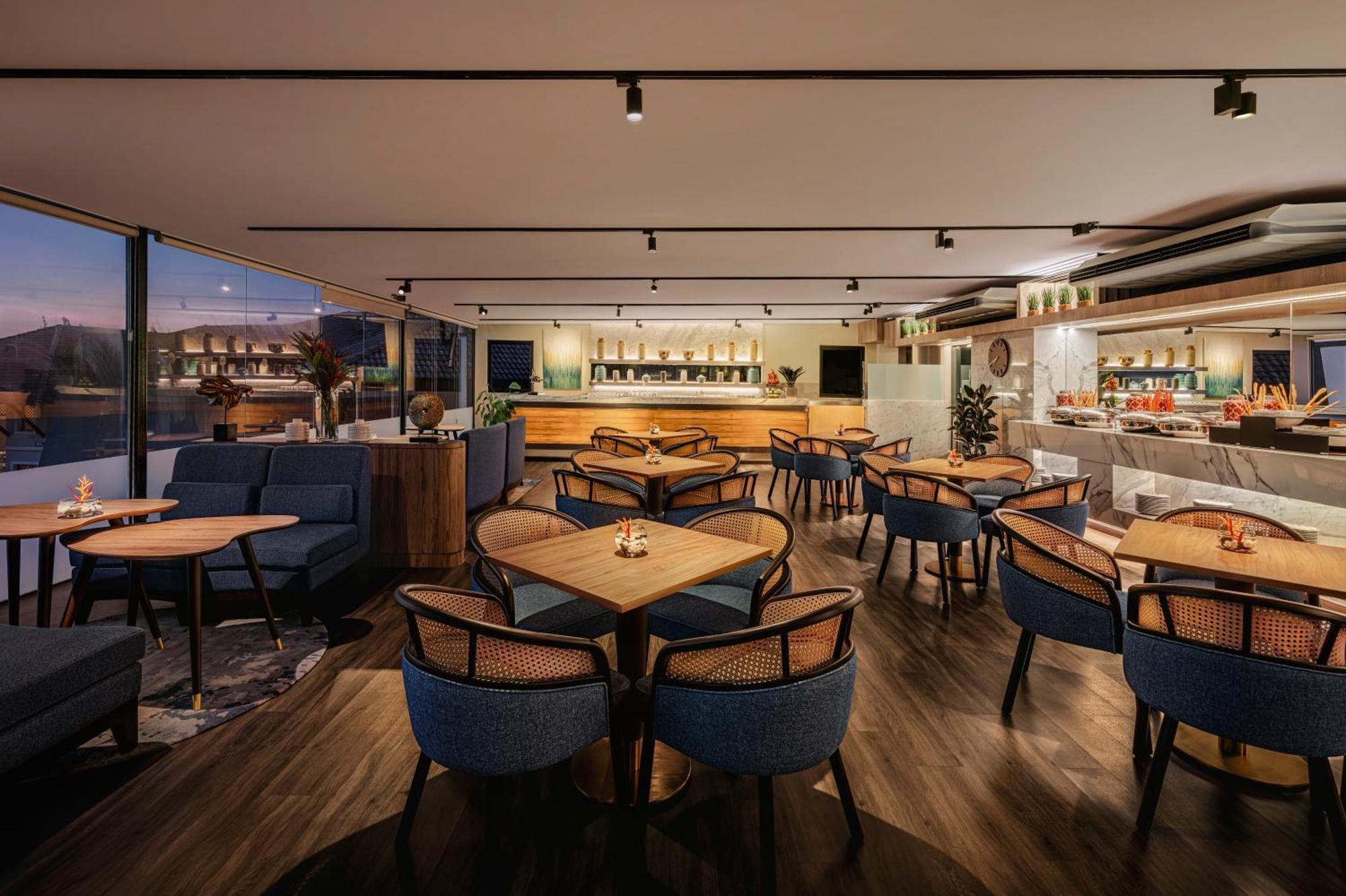 Doubletree By Hilton Damai Laut Hotel Lumut Ngoại thất bức ảnh