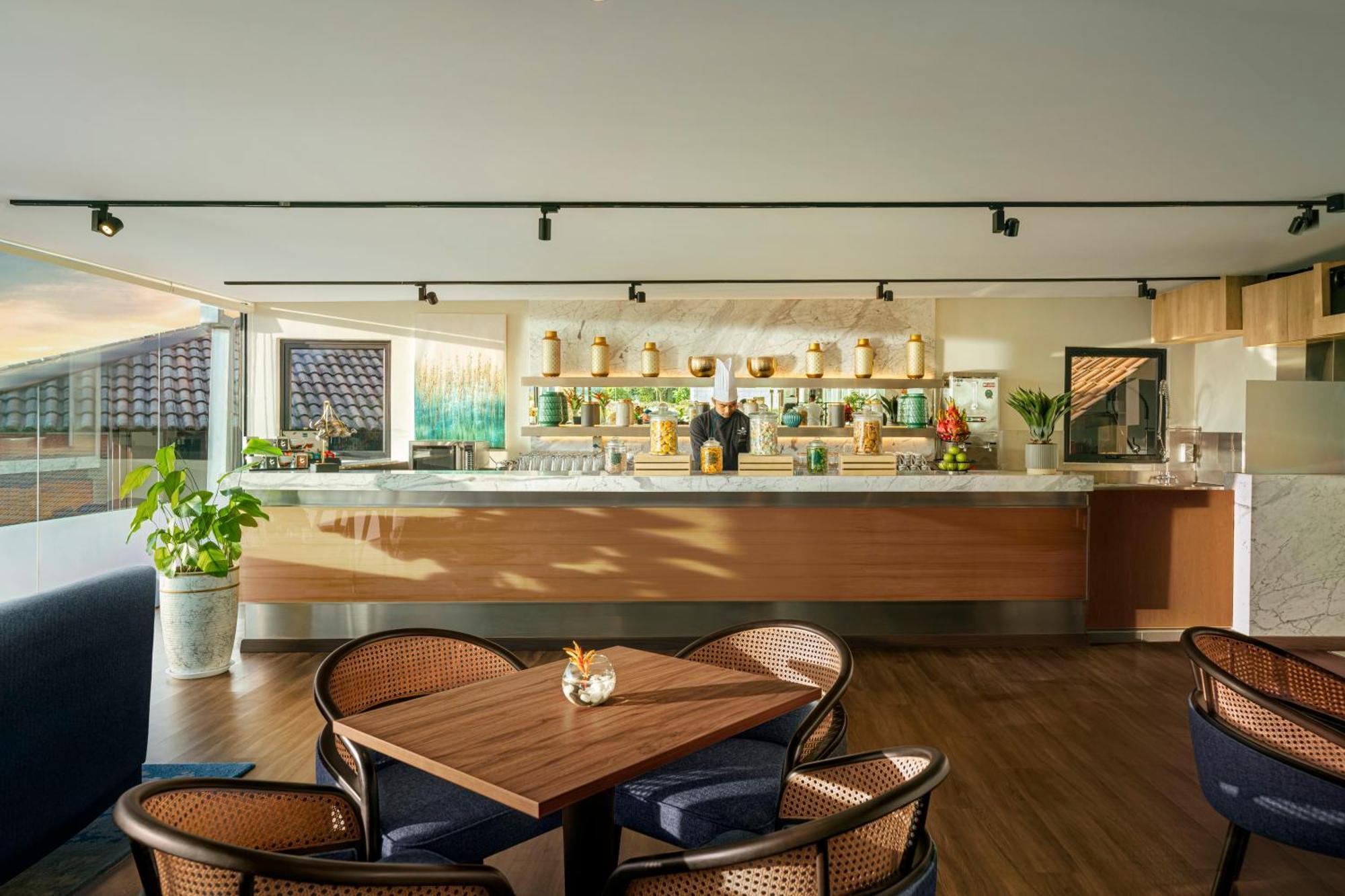 Doubletree By Hilton Damai Laut Hotel Lumut Ngoại thất bức ảnh