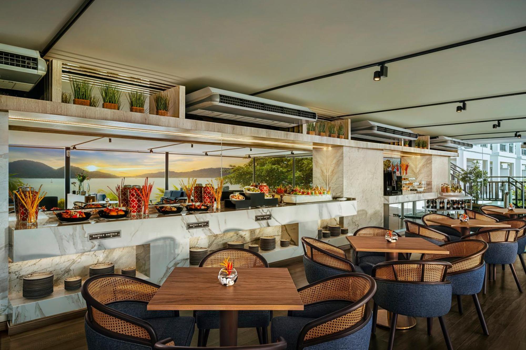 Doubletree By Hilton Damai Laut Hotel Lumut Ngoại thất bức ảnh