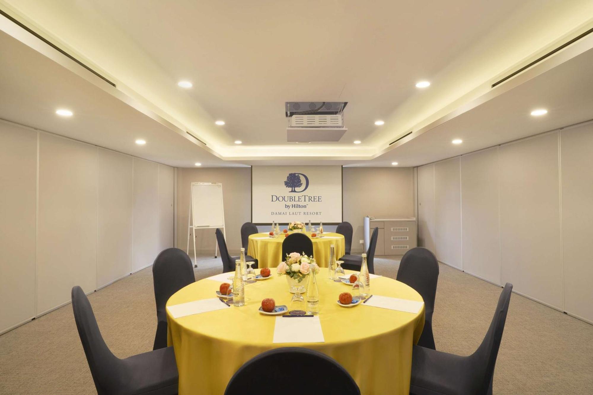 Doubletree By Hilton Damai Laut Hotel Lumut Ngoại thất bức ảnh