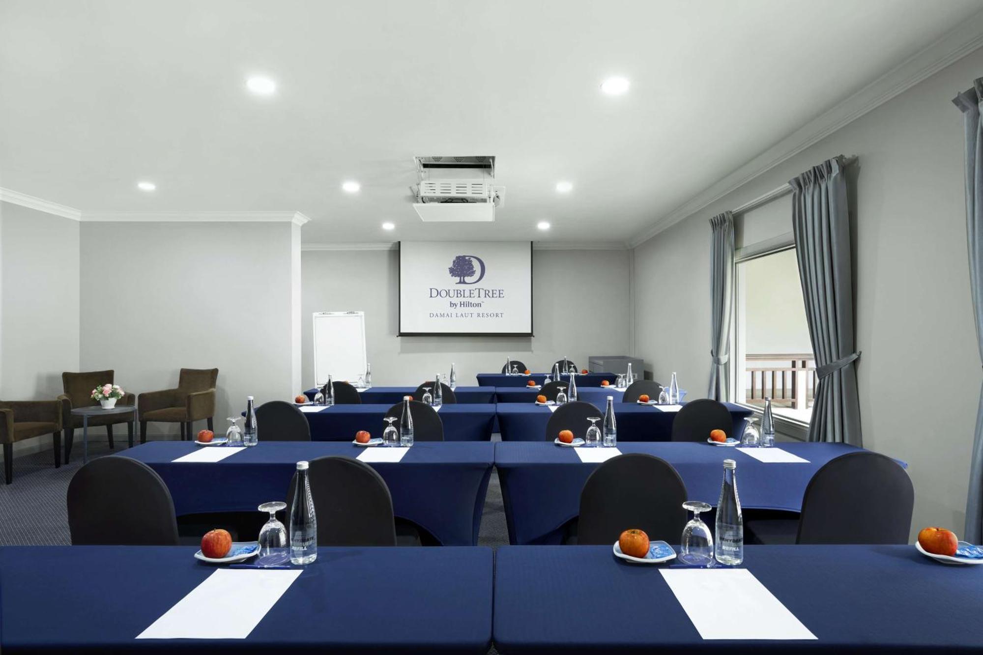 Doubletree By Hilton Damai Laut Hotel Lumut Ngoại thất bức ảnh