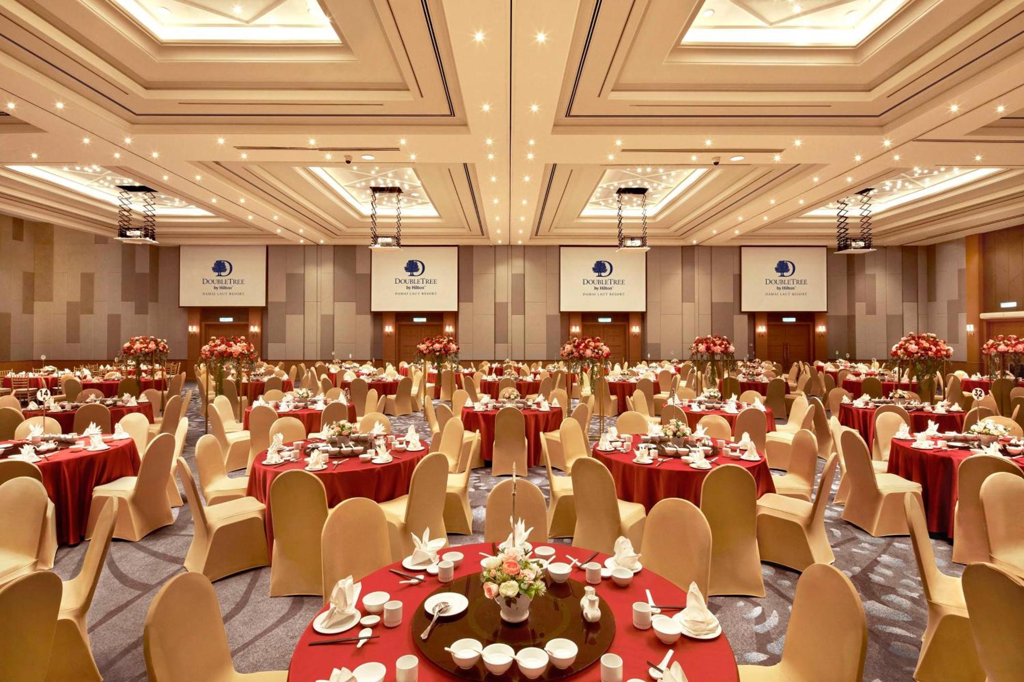 Doubletree By Hilton Damai Laut Hotel Lumut Ngoại thất bức ảnh