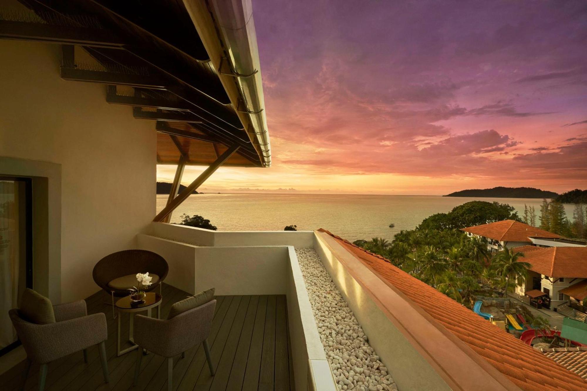 Doubletree By Hilton Damai Laut Hotel Lumut Ngoại thất bức ảnh