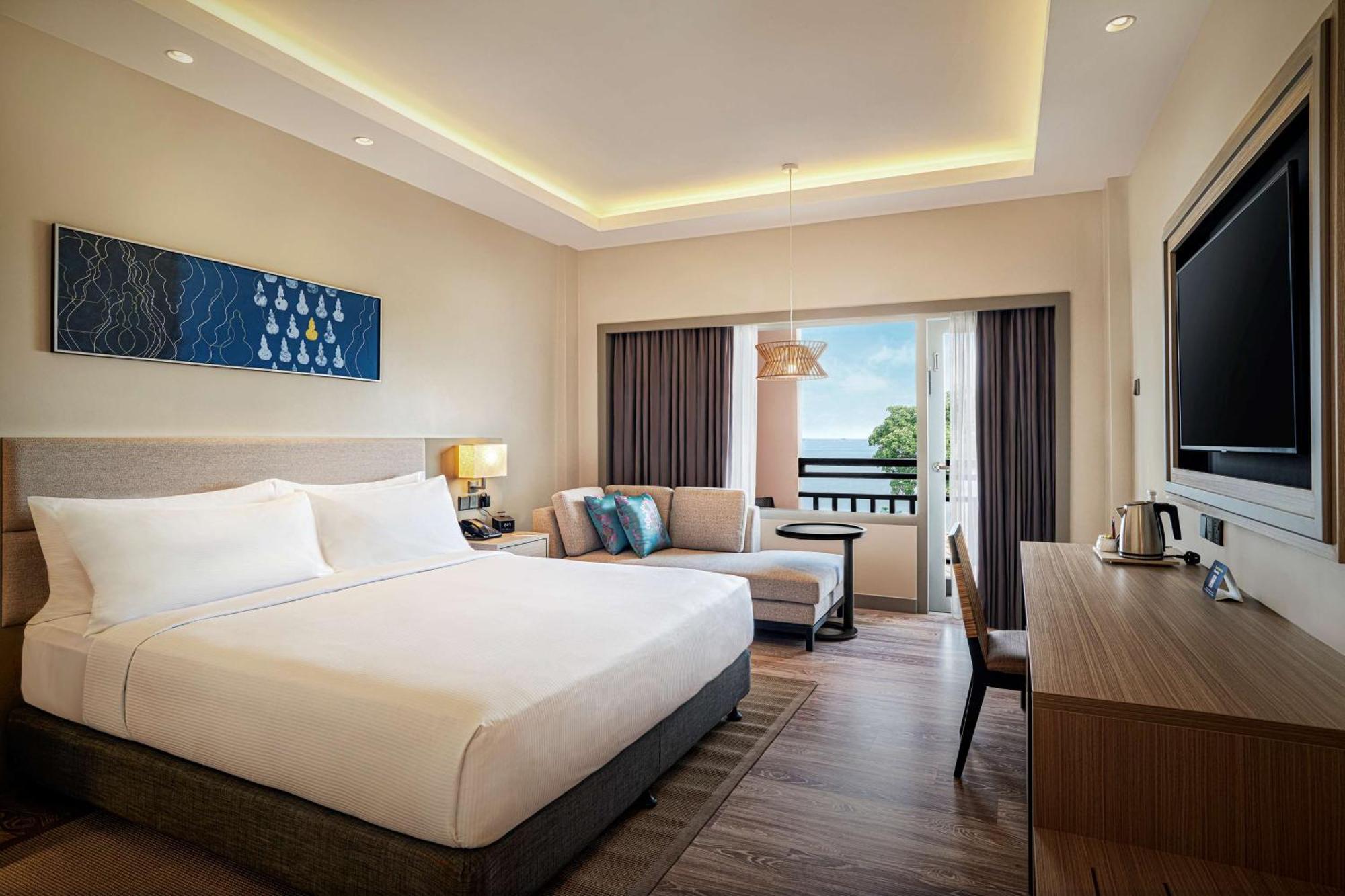 Doubletree By Hilton Damai Laut Hotel Lumut Ngoại thất bức ảnh