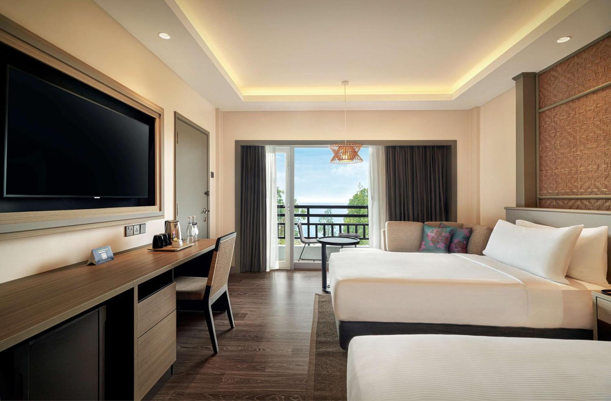 Doubletree By Hilton Damai Laut Hotel Lumut Ngoại thất bức ảnh