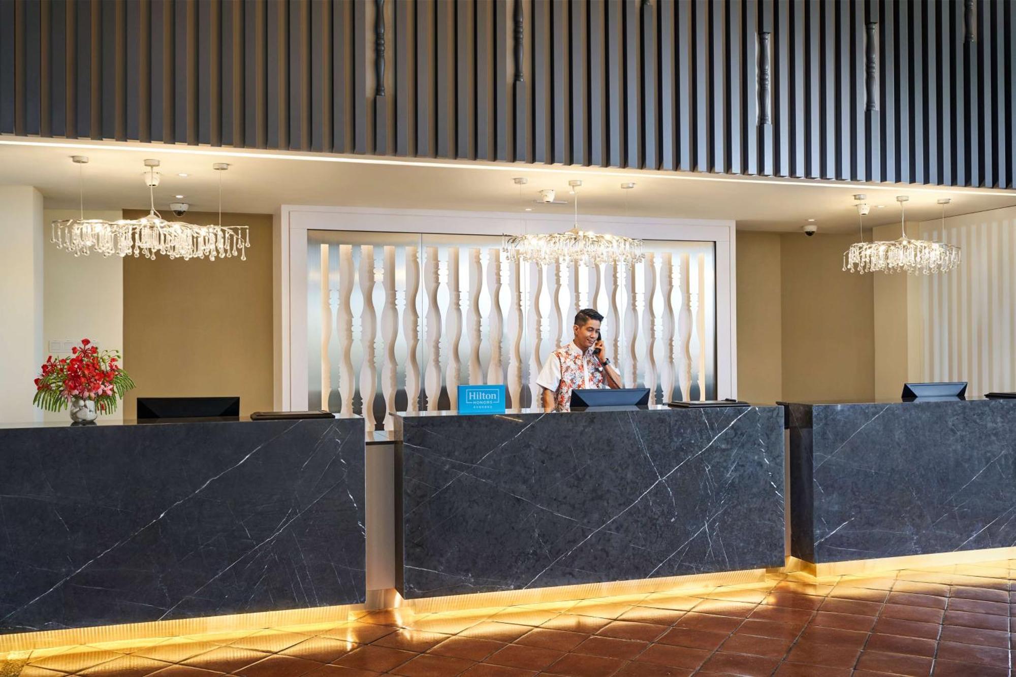 Doubletree By Hilton Damai Laut Hotel Lumut Ngoại thất bức ảnh