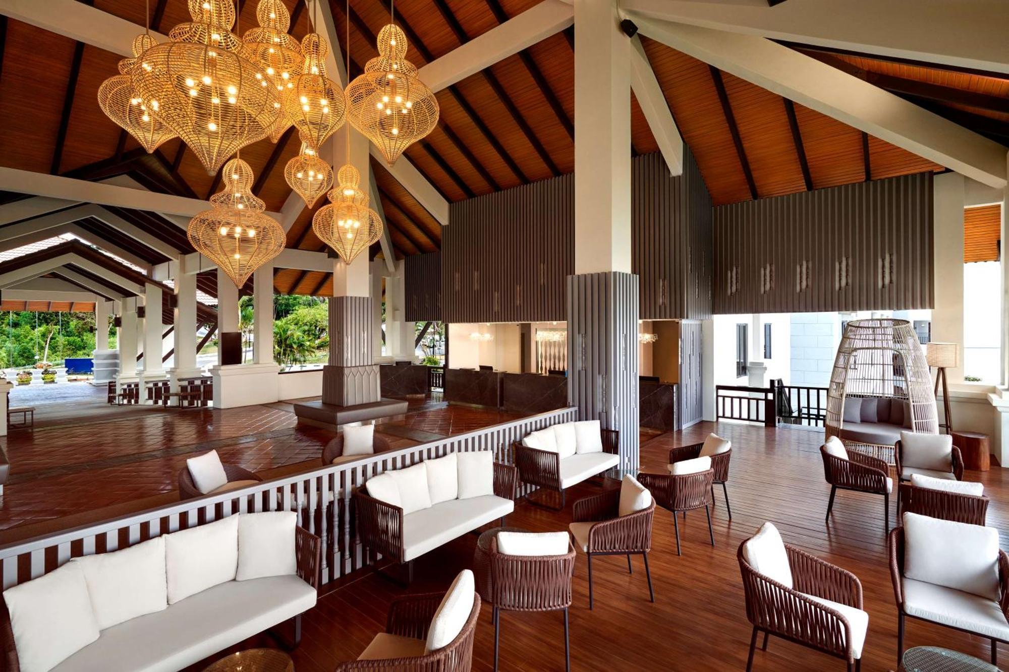 Doubletree By Hilton Damai Laut Hotel Lumut Ngoại thất bức ảnh