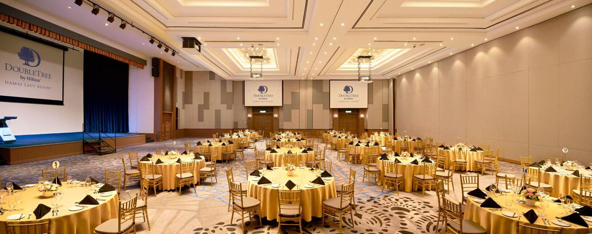 Doubletree By Hilton Damai Laut Hotel Lumut Ngoại thất bức ảnh